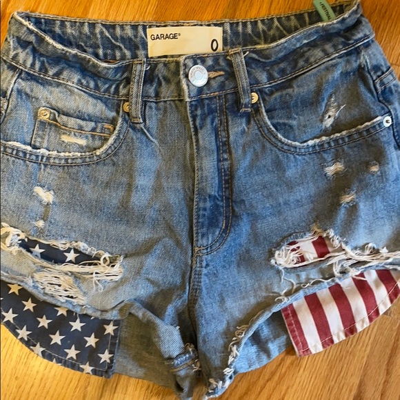 GARAGE Distressed Denim Jean Shorts - Picture 2 of 6